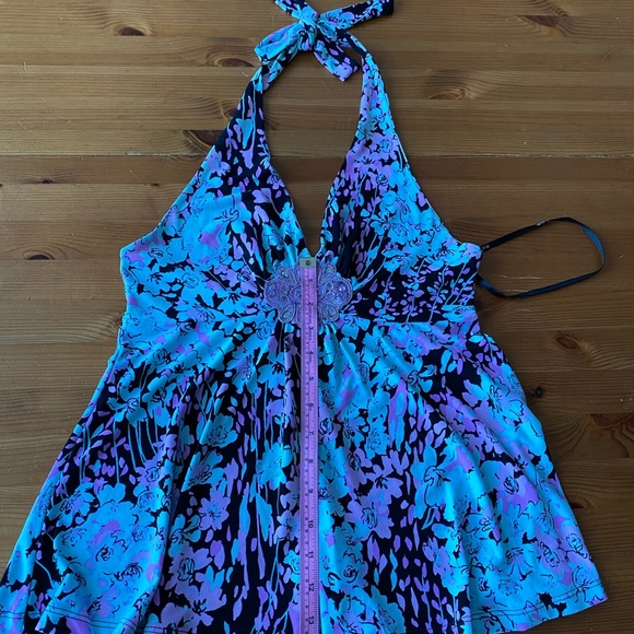 Rampage Halter Top - Picture 3 of 3